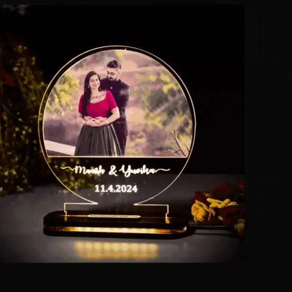 Couple Name & Date Circular With Photo Lamp